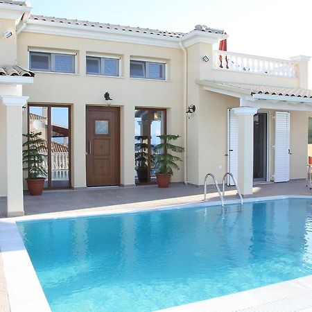 Villa De La Mer Agios Stefanos Avliotes  Esterno foto